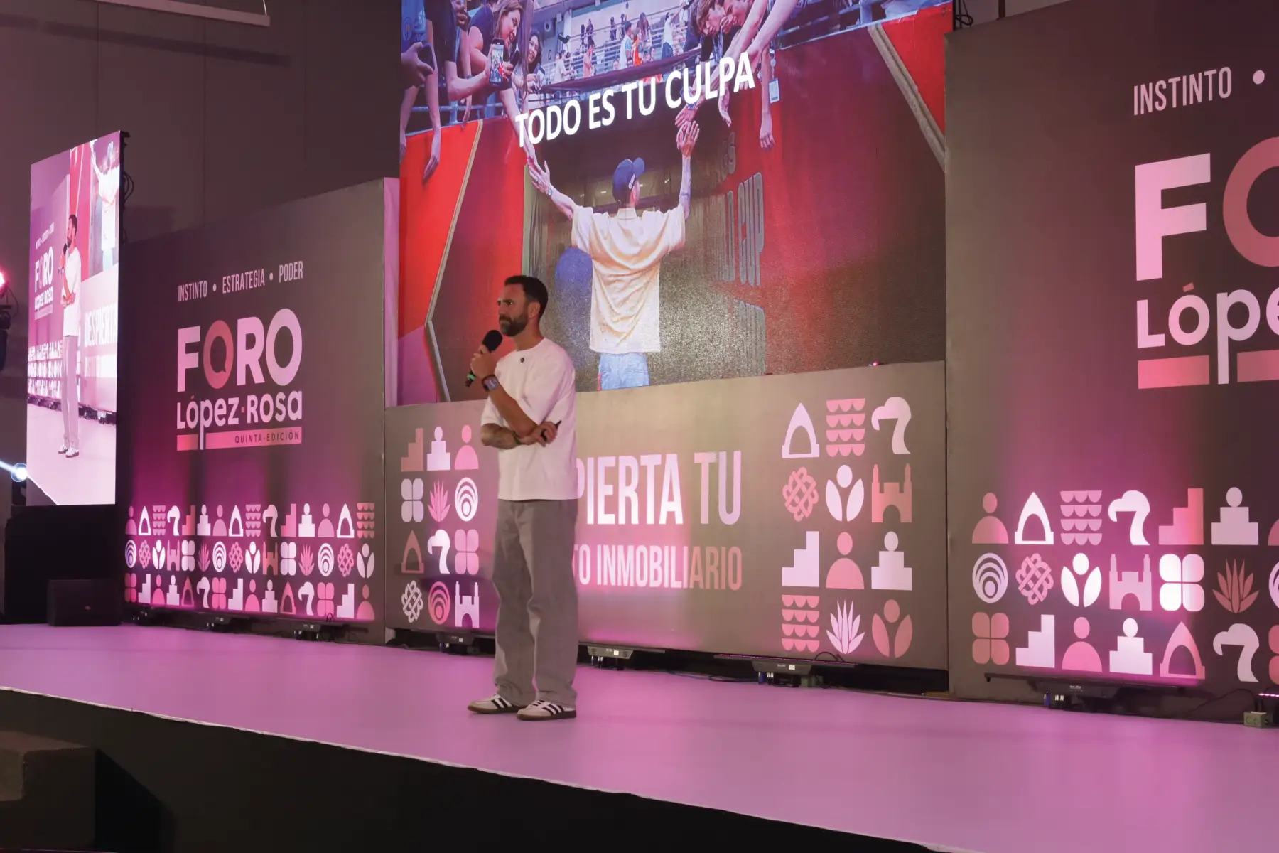 Miguel Layún en el Foro López-Rosa Quinta Edición